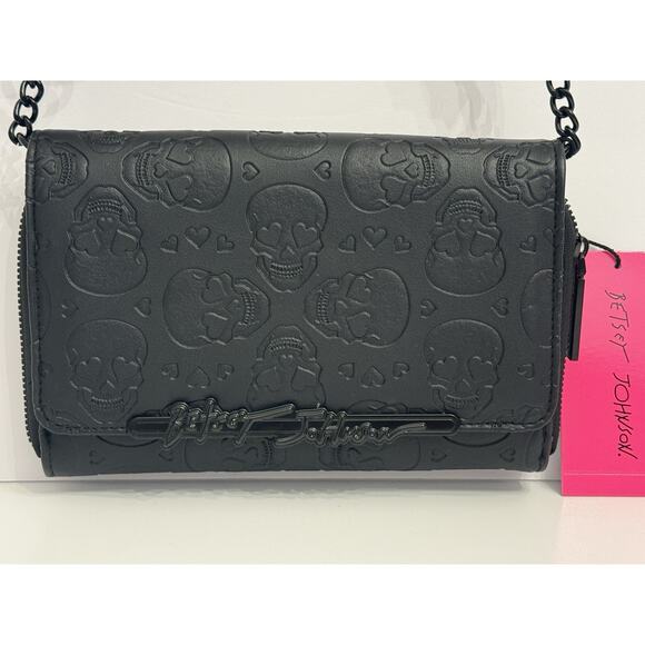 Betsey Johnson Black Embossed Skulls Crossbody Bag XOLANDON Web Strap NWT - Picture 1 of 13